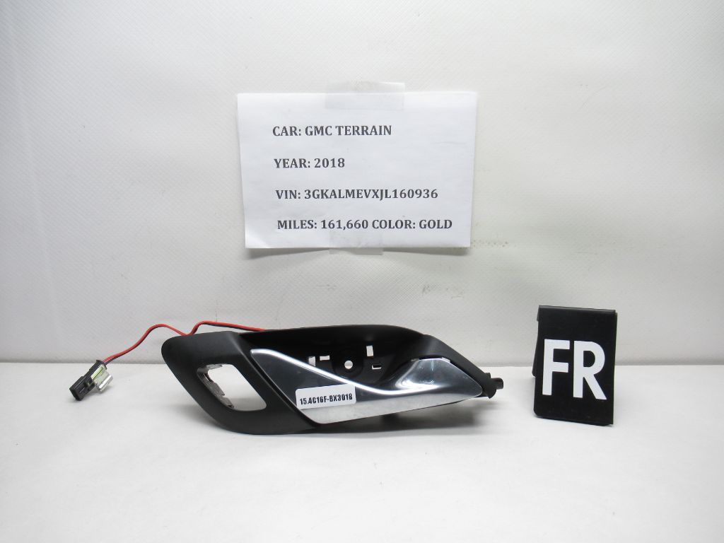 2018-2019 GMC Terrain Right Front Interior Door Handle OEM