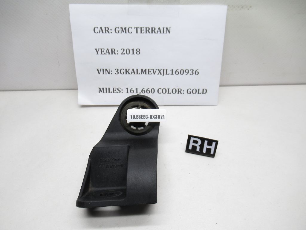 2018-2024 GMC Terrain Front Right Side Radiator Upper Mount Bracket 84164531 OEM