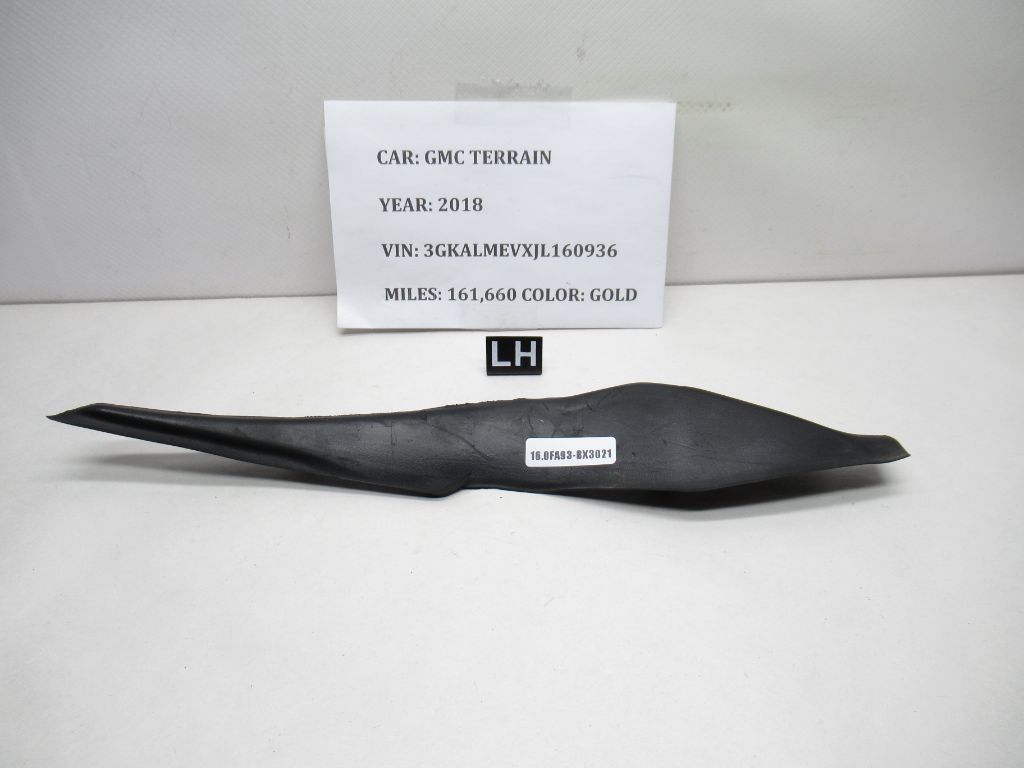 2018-2024 GMC Terrain Driver Air Grill Panel Extension Cover Trim 84227070 OEM
