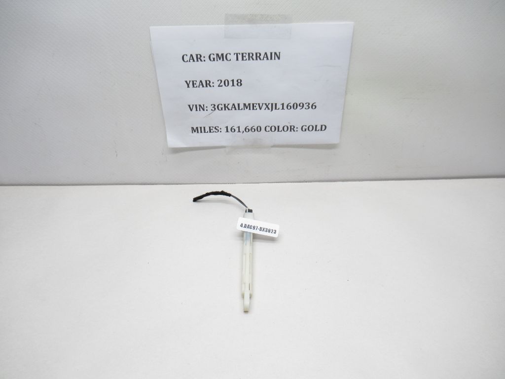 2018-2021 GMC Terrain Interior HVAC Ambiant Air Temperature Sensor 52432231 OEM