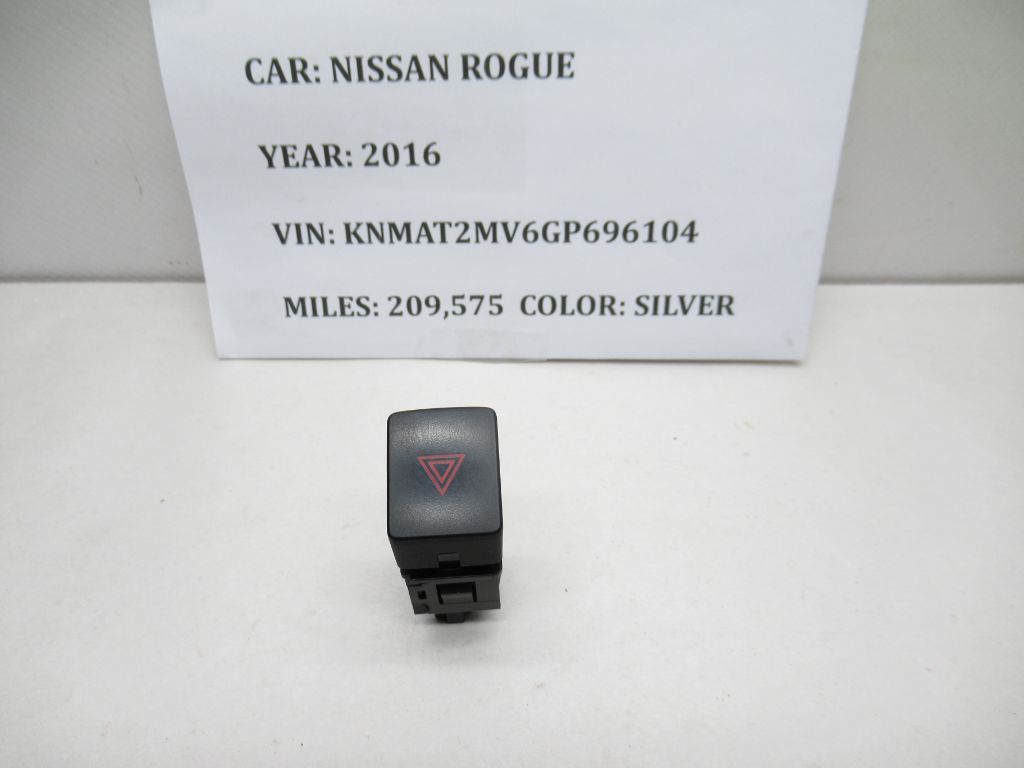 2016-2019 Nissan Rogue Hazard Light Switch 299125472 OEM