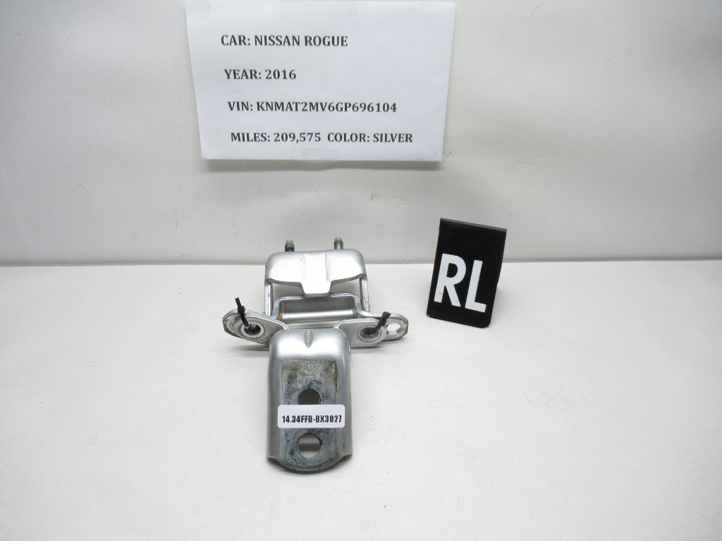 15-19 Nissan Rogue Rear Left Upper & Lower Door Hinge Hinges 82420-5HA0A OEM