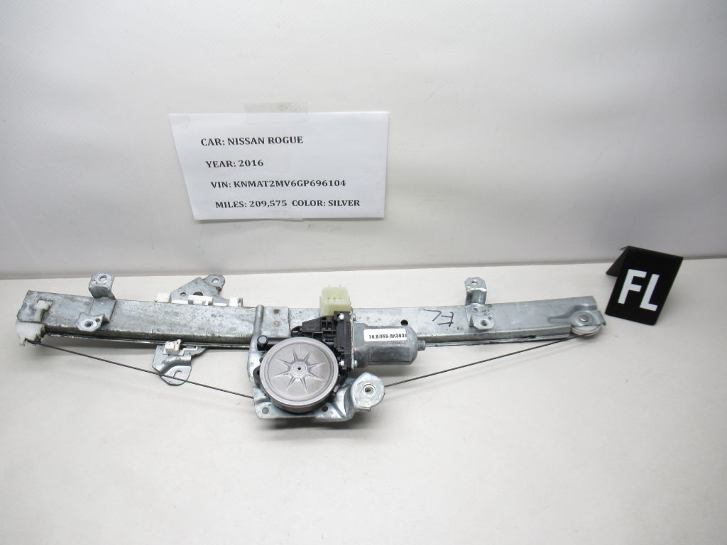 2016-2019 Nissan Rogue Front Left Window Regulator w / Motor 80730-4BA1A OEM