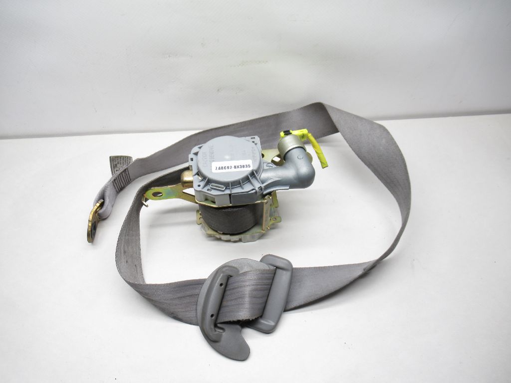 2004-2006 Toyota Sienna Front Seat Belt Retractor 73220-AE020 OEM