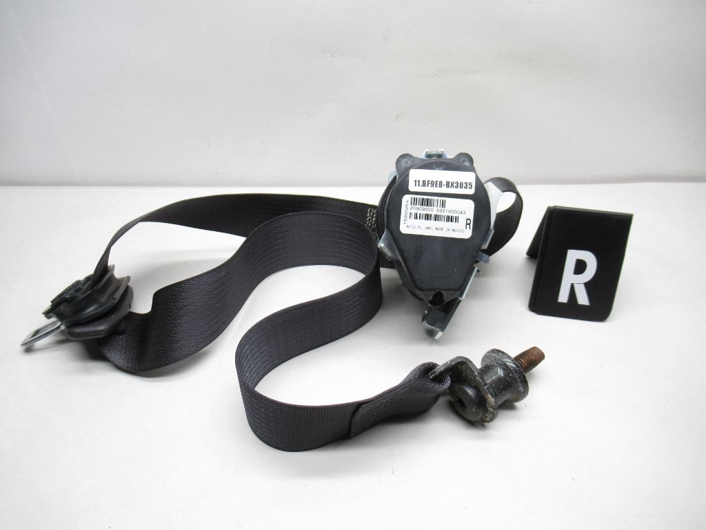 2010-2012 Chevrolet Traverse Passenger Seatbelt Retractor 15903264 OEM