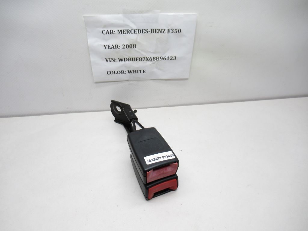 2007-2009 Mercedes-Benz E350 Rear Seat Belt Buckle 2118600269 OEM