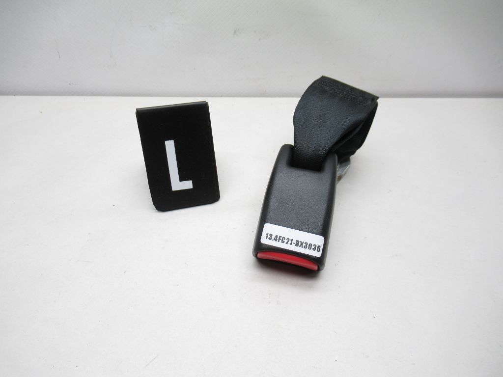 2006-2010 Mazda 5 3rd Row Seat Belt Buckle Latch C23557820B OEM