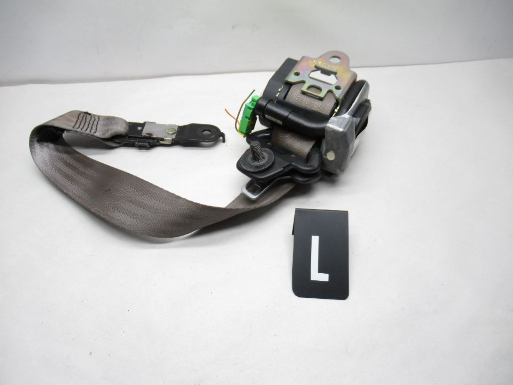 2003-2004 Volvo XC90 Rear Driver Seat Belt 8686642 OEM