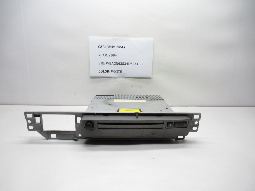 2004-2005 BMW 745Li Audio Radio System 65126947711 OEM