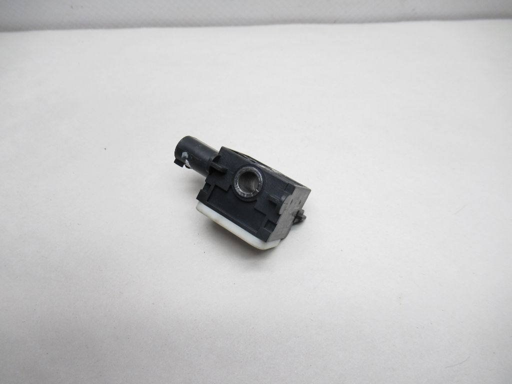 2007-2012 Mercedes-Benz GL450 Bag Sensor 0038202826 OEM