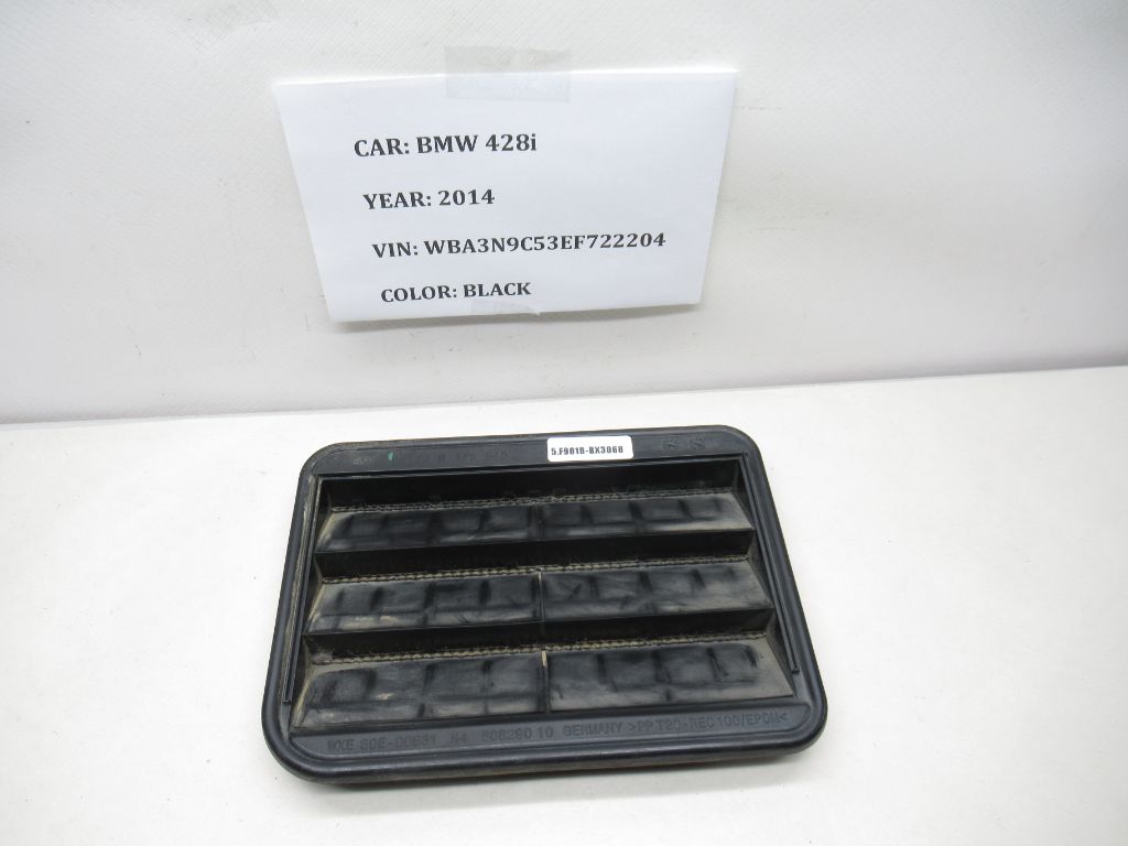 2014-2015 BMW 428i Quarter Air Drafter Pressure Vent 64229176945 OEM