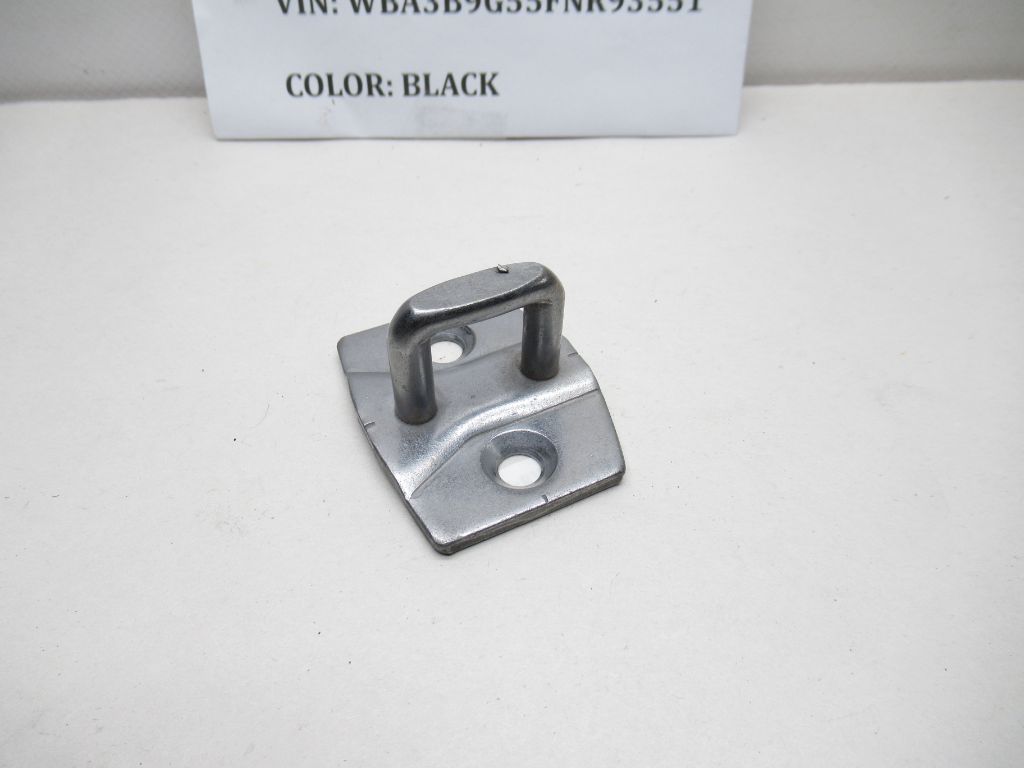 2013-2015 BMW 335i Door Lock Striker Plate 731254 OEM