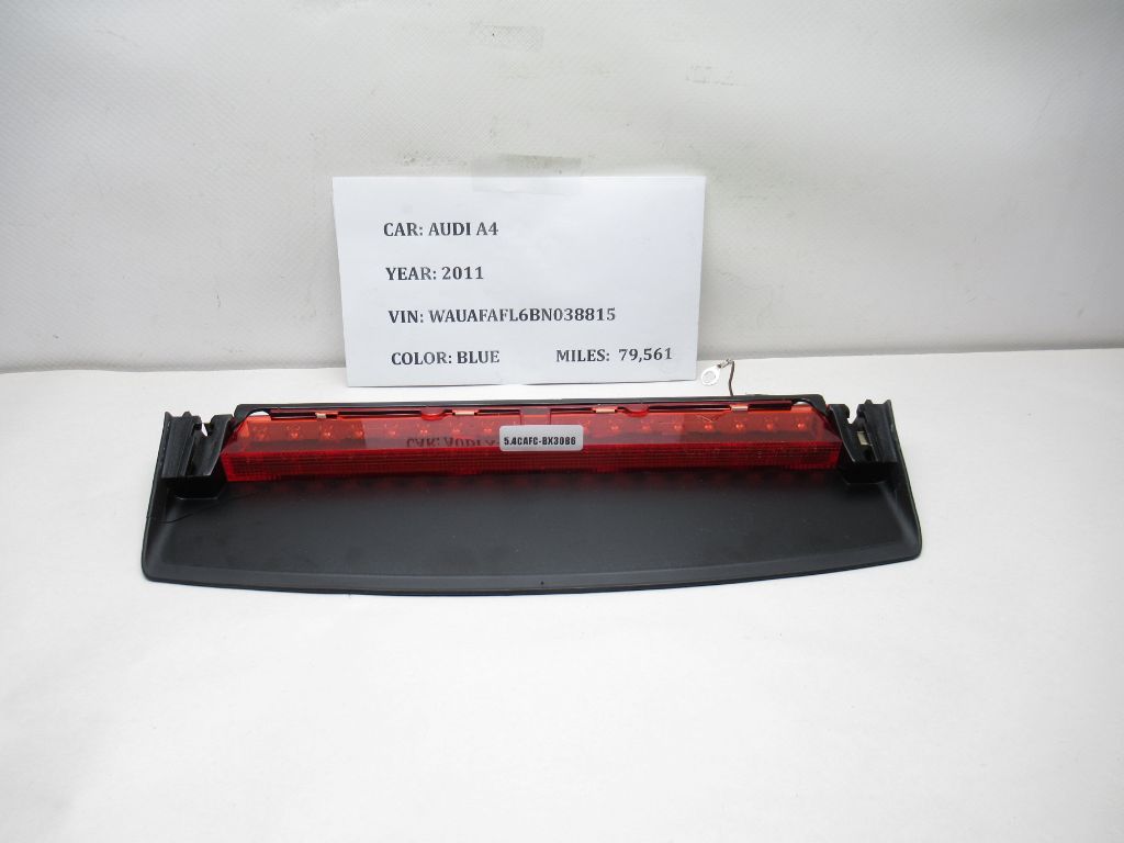 2011-2012 Audi A4 Rear Third Brake Stop Light 8K5945097 OEM