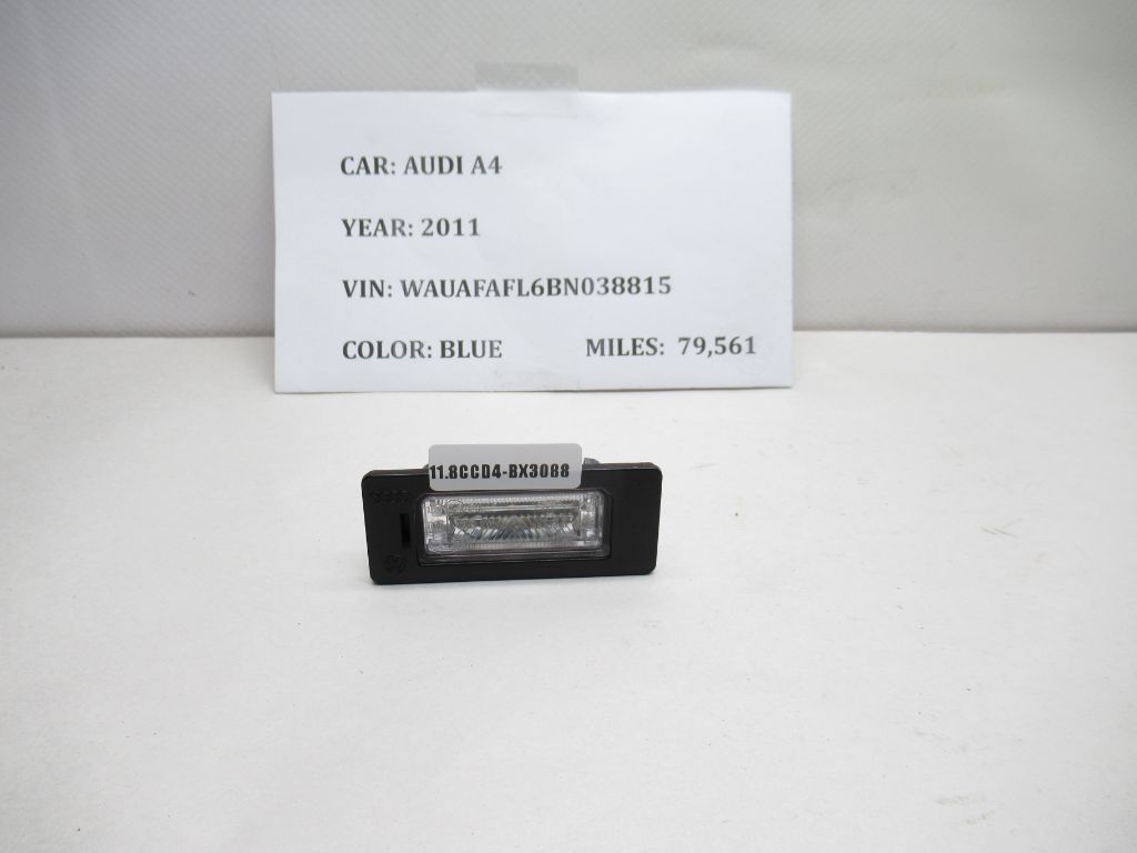 2009-2012 AUDI A4 Q5 REAR License Plate Light 8T0943021 OEM