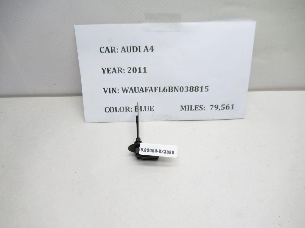 2010-2014 AUDI A4 S4 Air Temperature Sensor M7752001 OEM