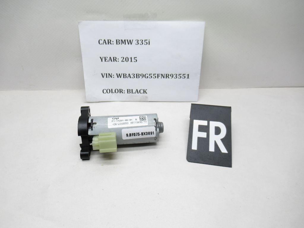 12-15 BMW 335i xDrive Front Right Seat Adjust Motor 0390204104 OEM