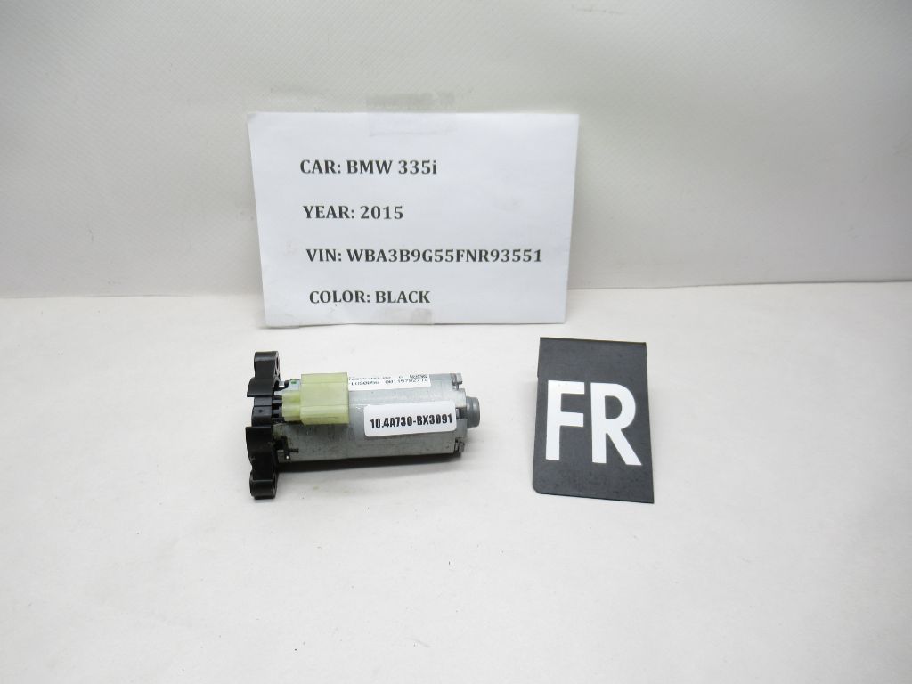 2012-2015 BMW 335i xDrive Front Right Seat Adjust Motor 0390204102 OEM