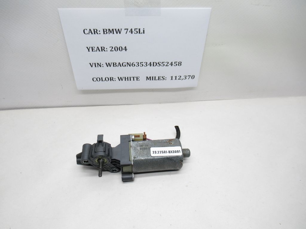 2002-2005 BMW 745Li Front Seat Adjustment Motor 0 390 201 995 OEM