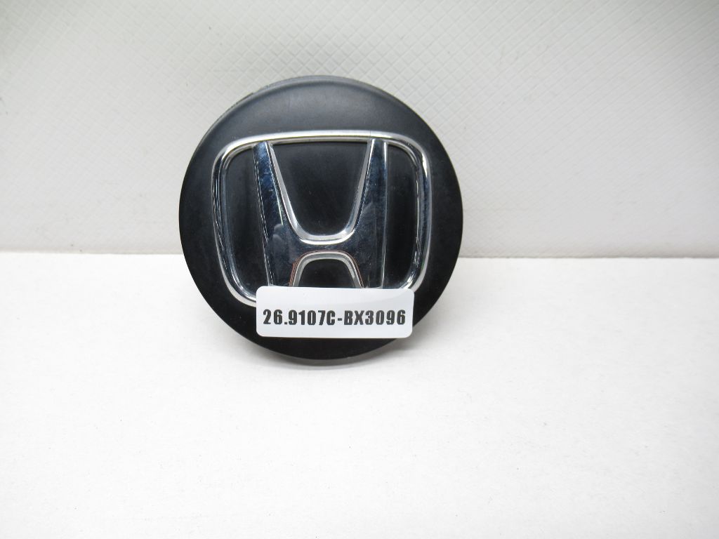 2016-2018 Honda HR-V Civic CR-V Wheel Center Cap 44742-T7W-A01 OEM