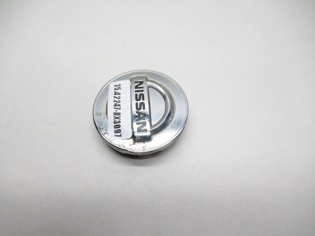 2011-2014 Nissan Cube Murano Juke Wheel Center Cap 403432DR0A OEM