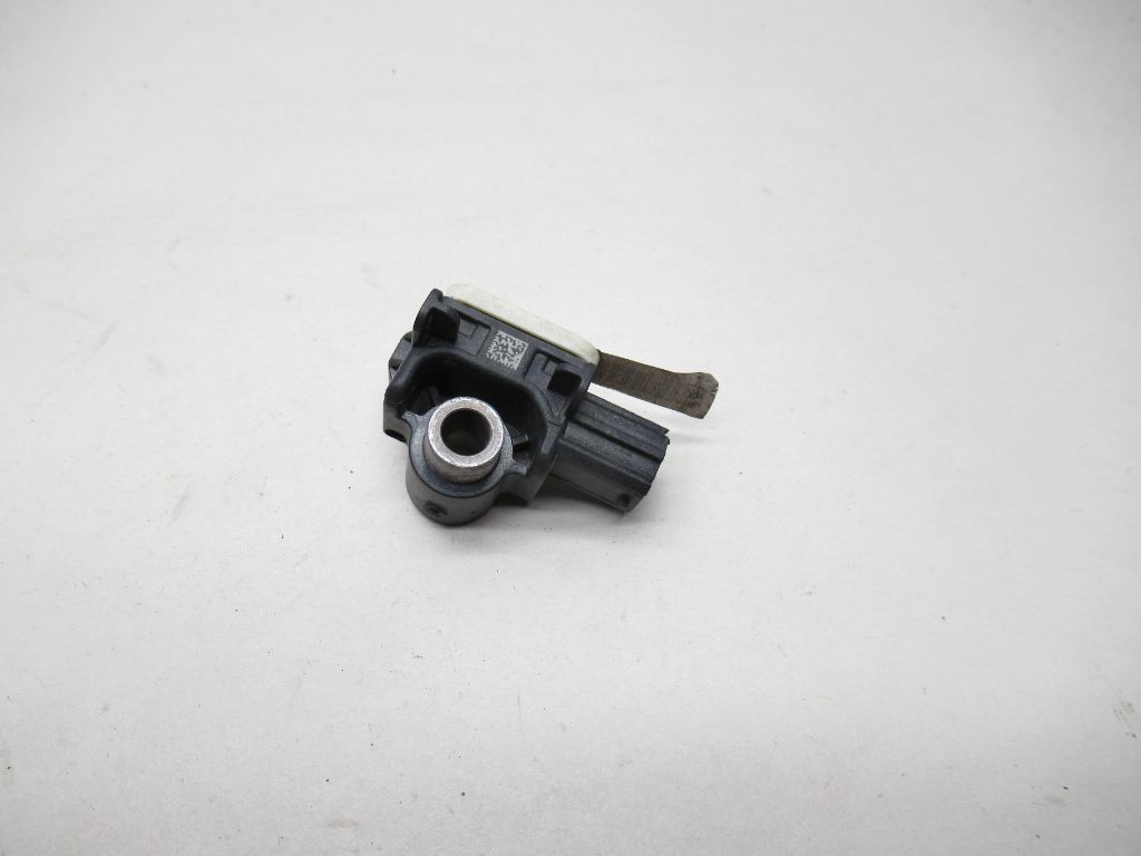 2014-2019 Nissan Versa Bag Sensor 985813JA0A OEM