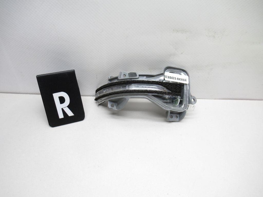 2014-2020 Honda FIT CR-V Accord RH Mirror Turn Signal 34300-T2A-A02 OEM