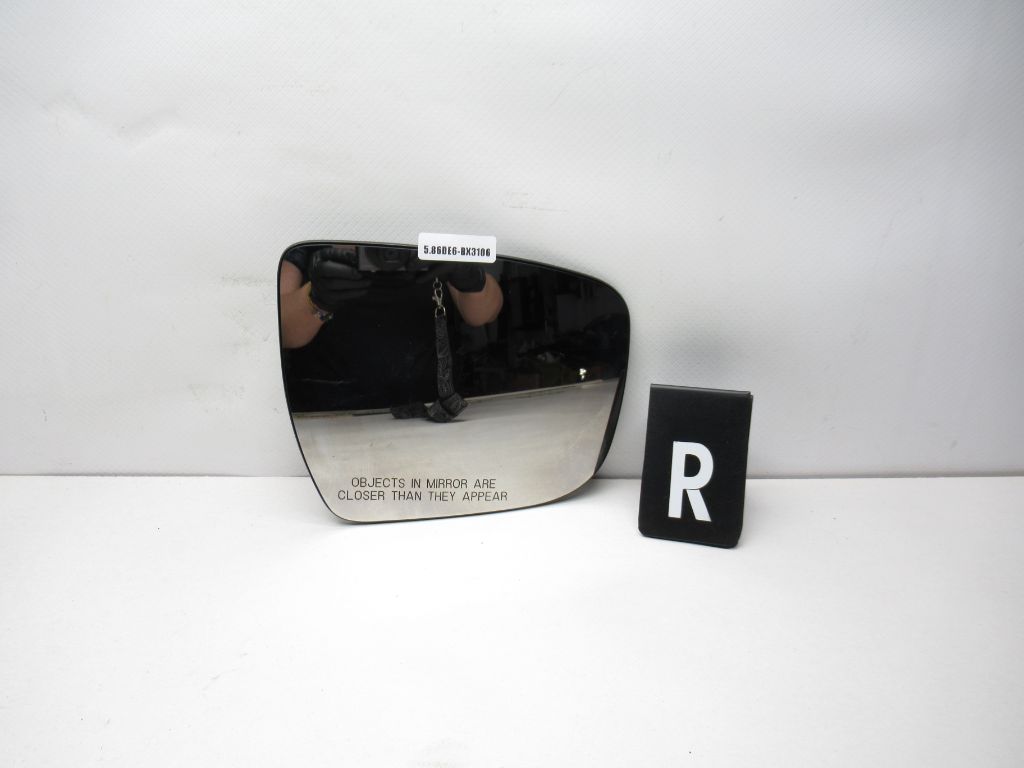 2014-2018 Nissan Rogue Right Side Heated Mirror Glass 2084.3018 OEM