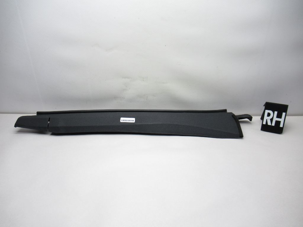 2013-2015 Toyota Camry Fender Protector Upper RH 53825-06070 OEM