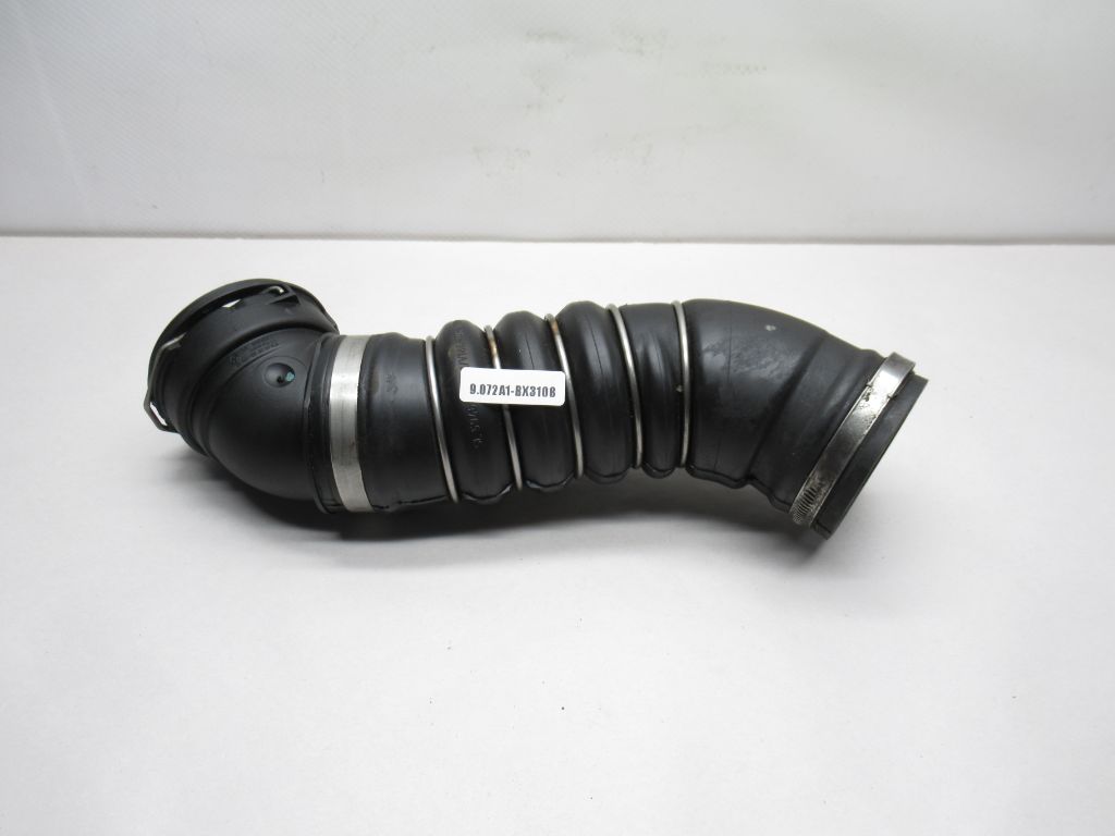 08-10 BMW 535i Air Intake Intercooler Pipe Boost Tract Hose 7789048 OEM