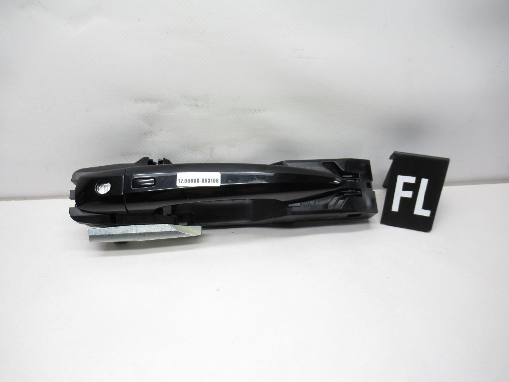 2021-2023 Nissan Rogue Front Left Exterior Door Handle 806116RR0A OEM