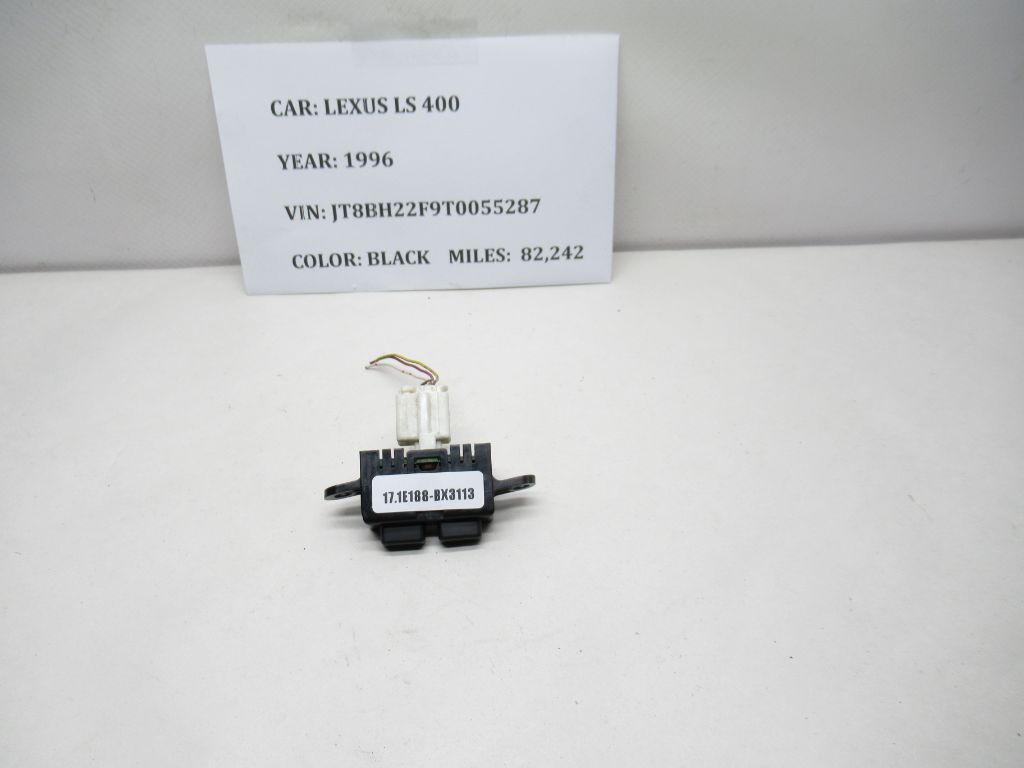 1995-2000 Lexus LS400 Trip Reset Button Switch 84975-50010 OEM