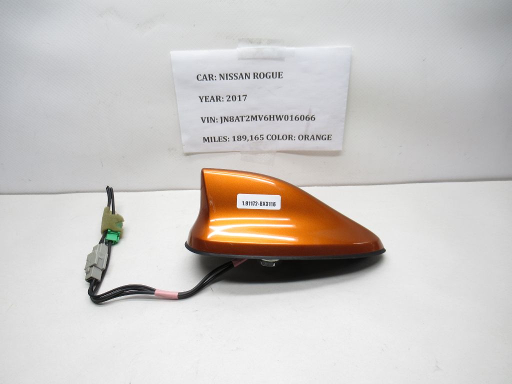 2017-2020 Nissan Rogue Roof Shark Radio Antenna Assembly 282086FL1A OEM