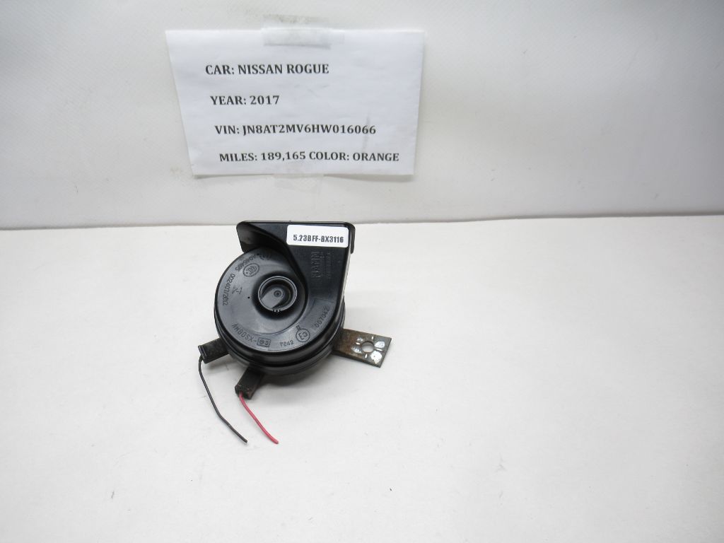 2016-2020 Nissan Rogue High Tone Horn Assembly 256106FL0A OEM
