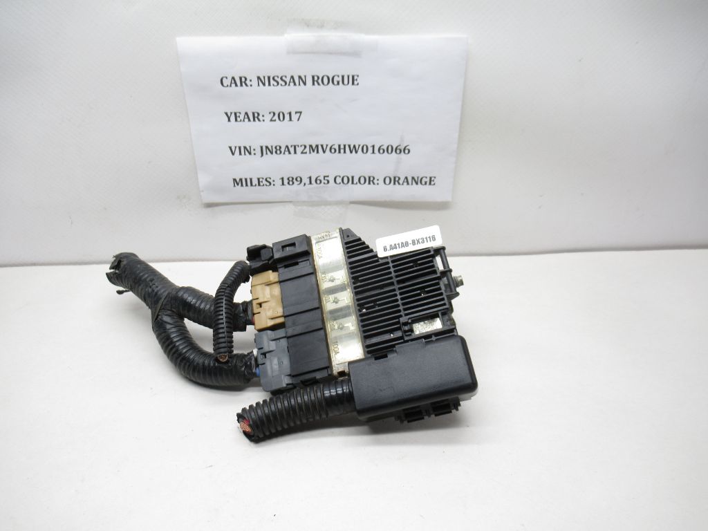 14-20 Nissan Rogue Battery Terminal Fuse Link Plug Holder 24380JG70 OEM