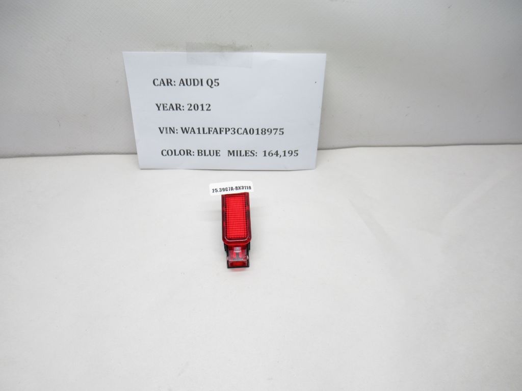 2009-2012 Audi Q5 Front Right Door Courtesy Lamp 094741 OEM