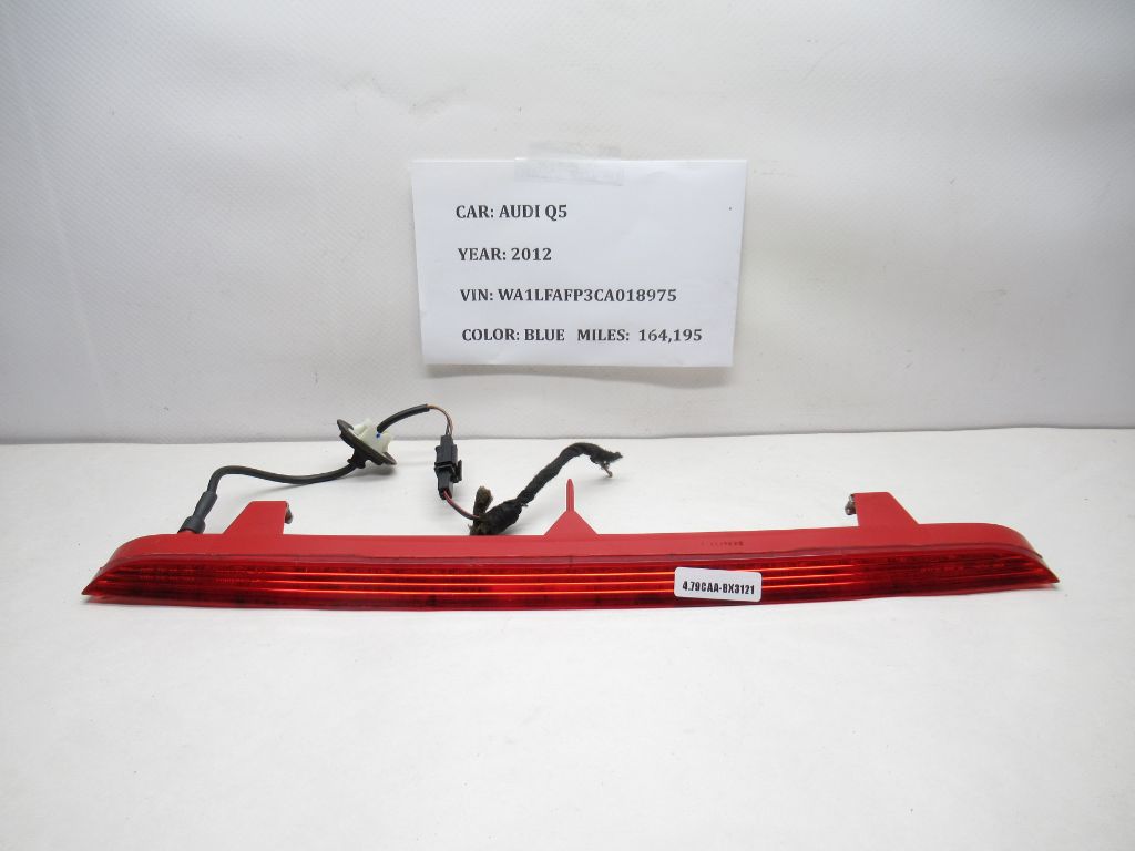2009-2017 AUDI Q5 REAR Center Third Brake Light 8R0945097 OEM