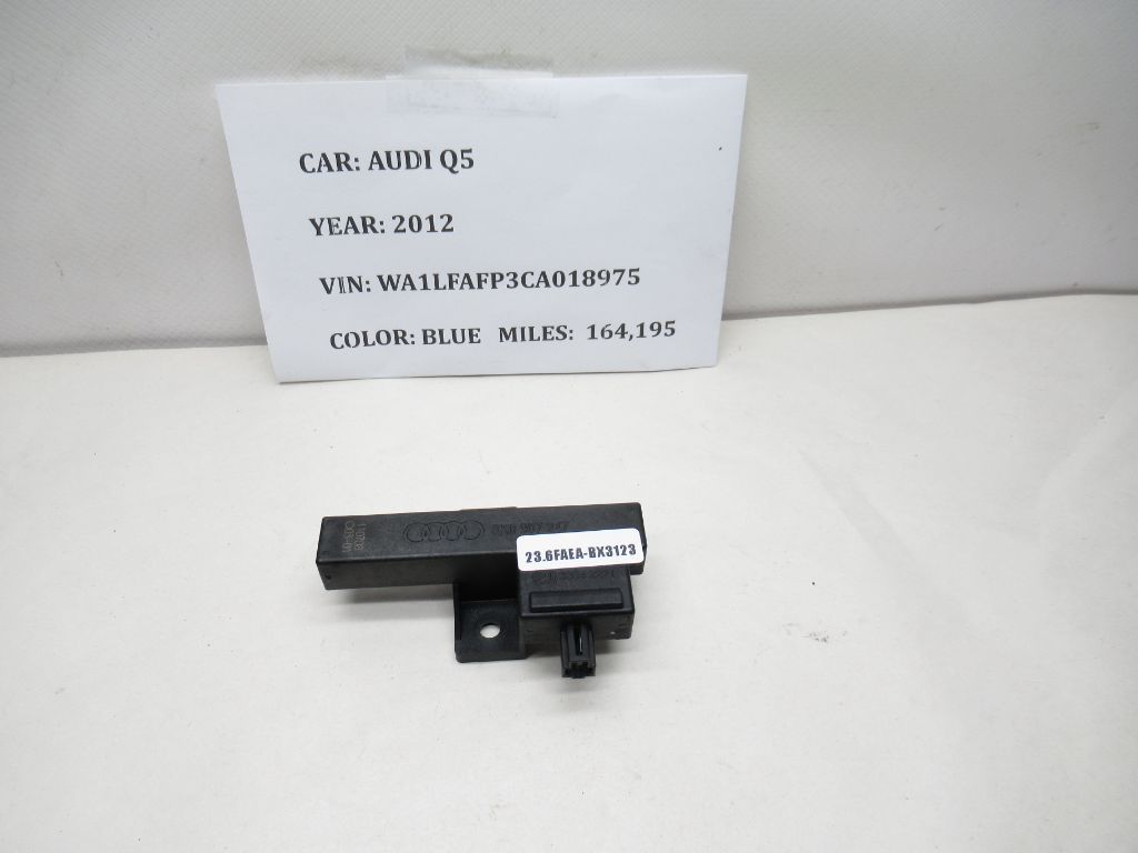 2012 Audi Q5 Keyless Entry Antenna Module 8K0907247 OEM