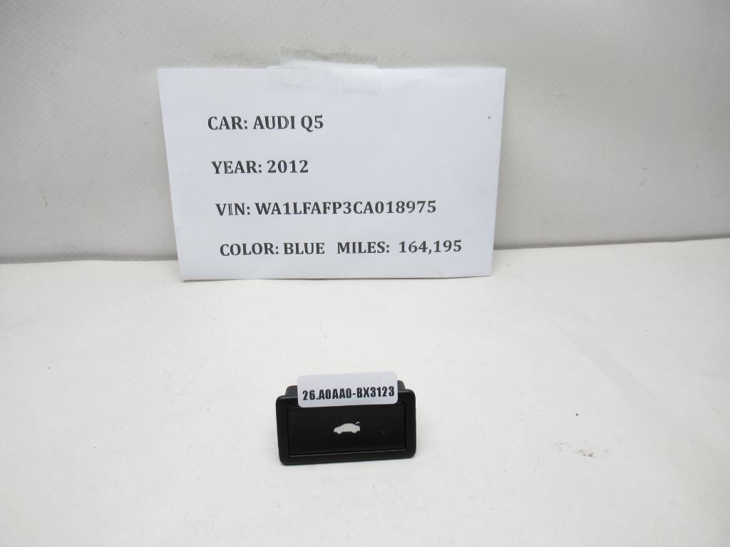 2009-2012 Audi Q5 Trunk Lid Lock Switch Button 3D0959831D OEM