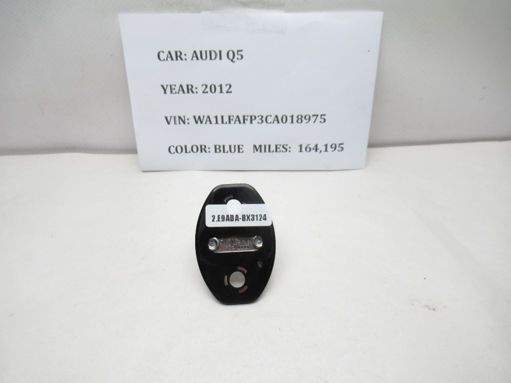 2009-2017 Audi Q5 Door Lock Latch Striker 8T0837033 OEM