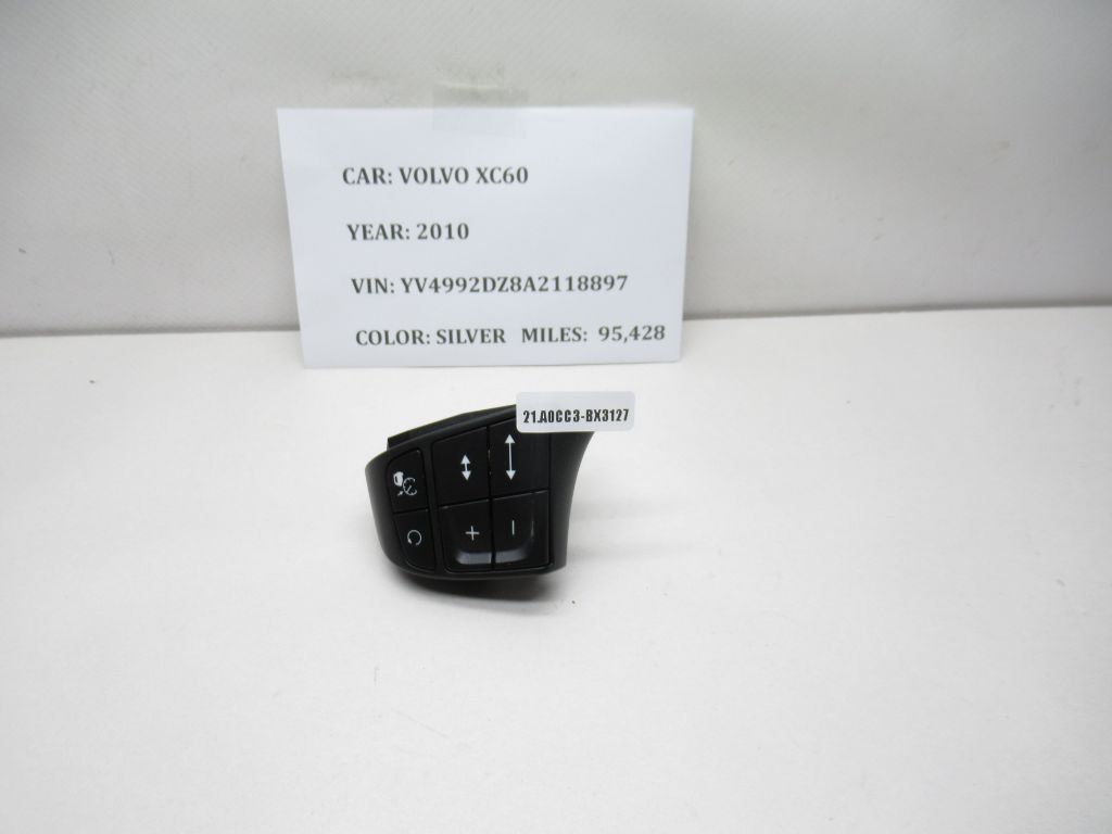 10-13 Volvo XC60 Steering Wheel Adaptive Cruise Control Switch 30739644 OEM