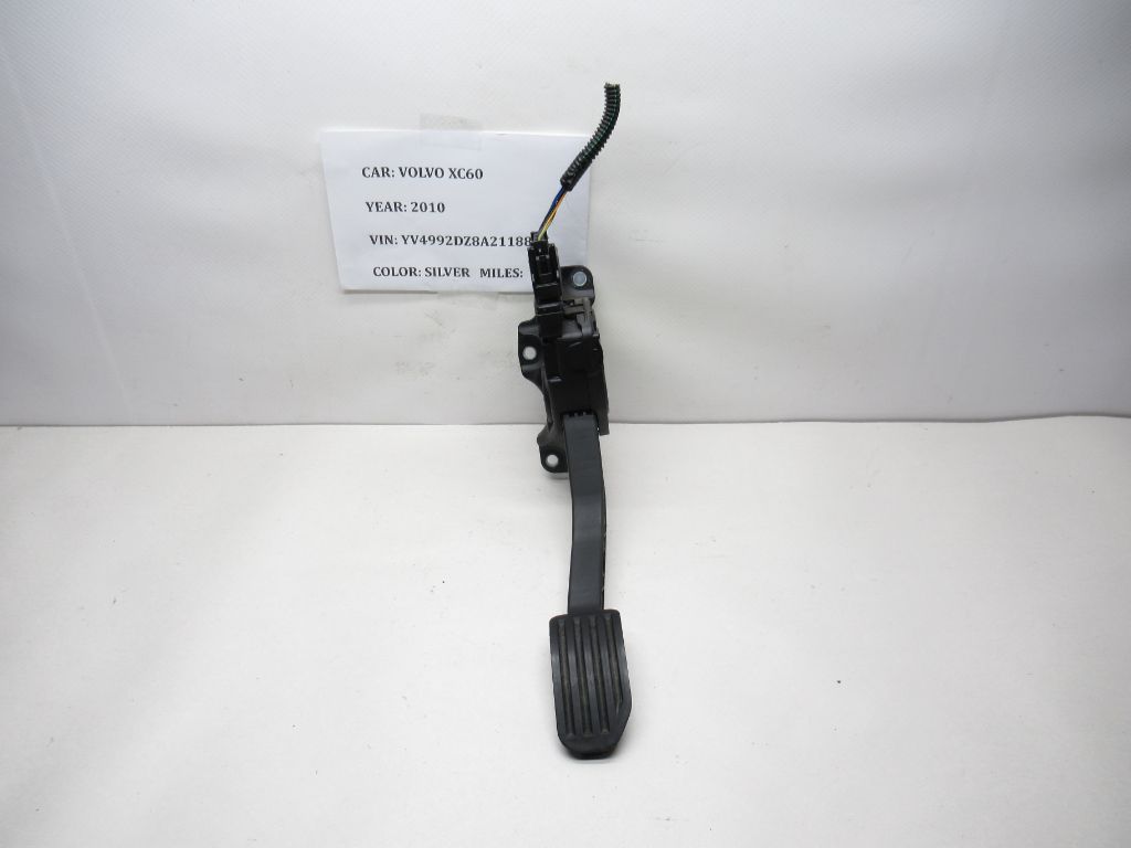 2010-2013 Volvo XC60 Accelerator Gas Pedal 8G9N-9F836-BA OEM