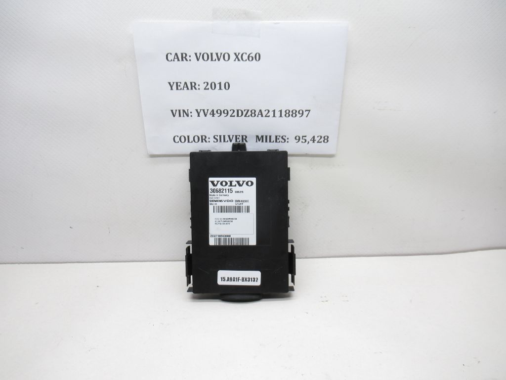 2010-2013 Volvo XC60 Keyless Entry Control Module 30682115 OEM