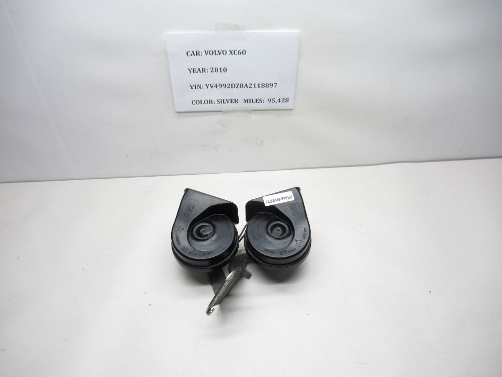 2010-2013 Volvo XC60 Low & High Tone Note Horn Signal E30055306 OEM