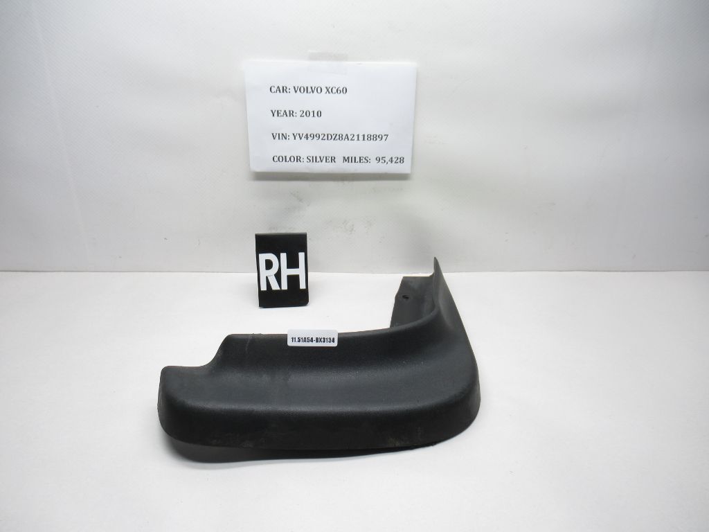 10-13 Volvo XC60 Front Right Mud Flap Splash Guard Cover 31250062 OEM