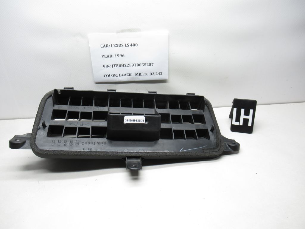 96-00 Lexus LS400 Rear Left Side Quarter Trunk Duct Vent 62940-50030 OEM