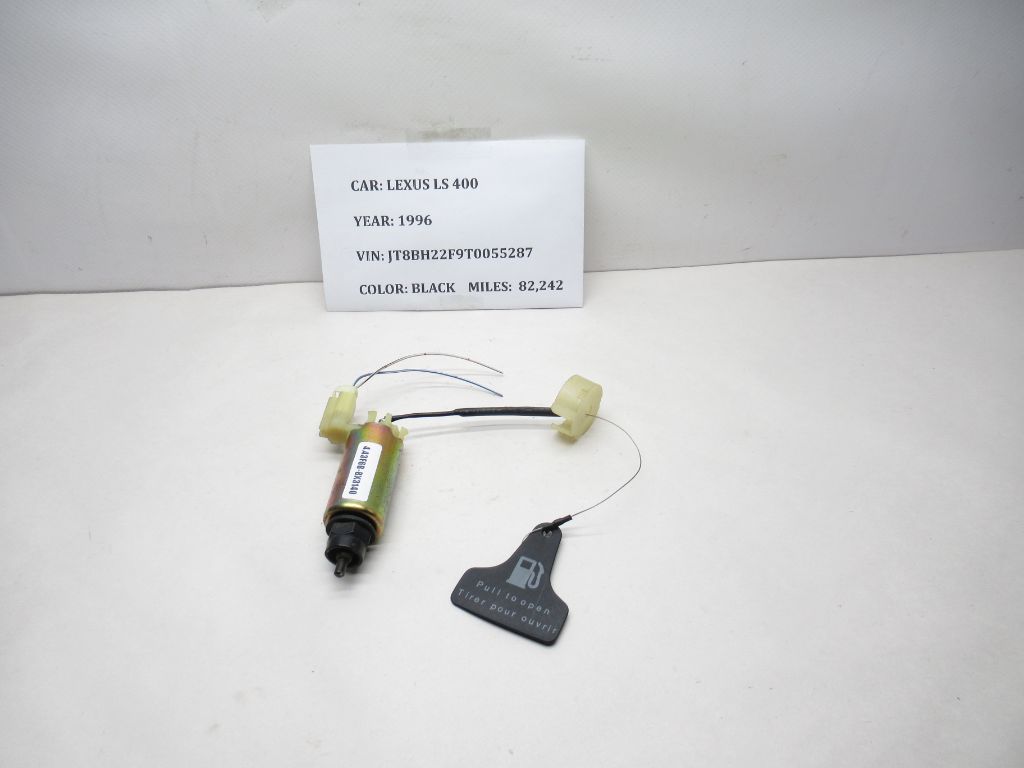 1996-1997 LEXUS LS400 Fuel Door Actuator 85490-50020 OEM