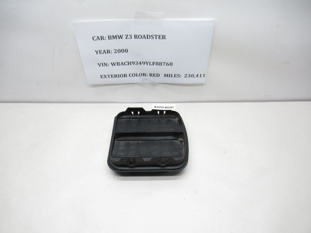 1996-2000 BMW Z3 Rear Trunk Vent 64228390234 OEM