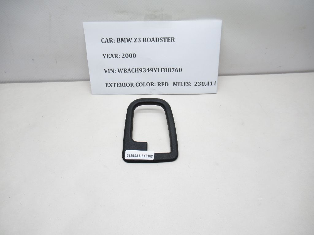 1996-2002 BMW Z3 Roadster Interior Door Handle Trim 51228219023 OEM