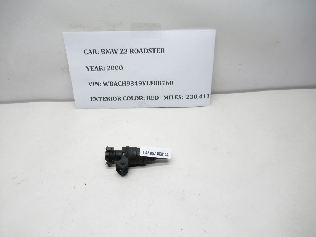 2000-2002 BMW Z3 Roadster Fuel Injector 1427240 OEM