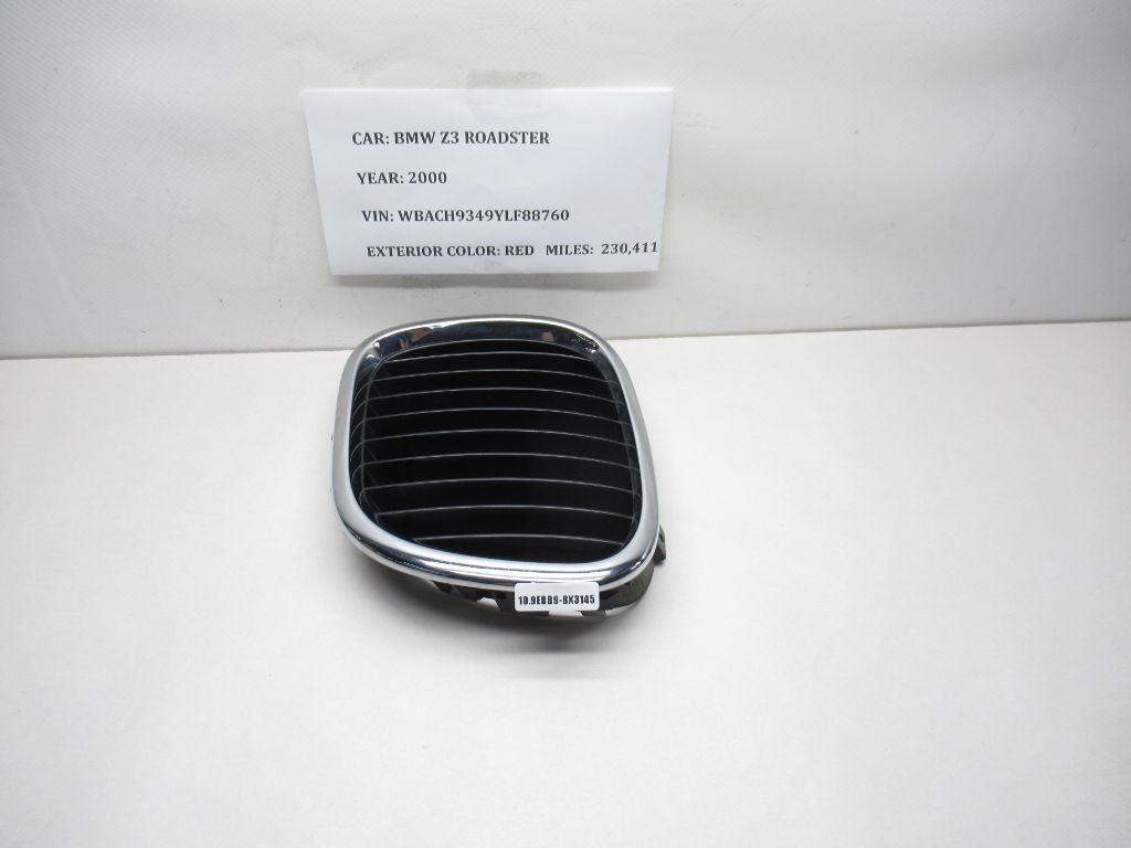 96-02 BMW Z3 Roadster Hood Kidney Grille Chrome 8397503 OEM